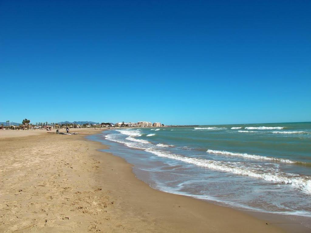 Апартаменти Diamond Beach Бурріана Екстер'єр фото